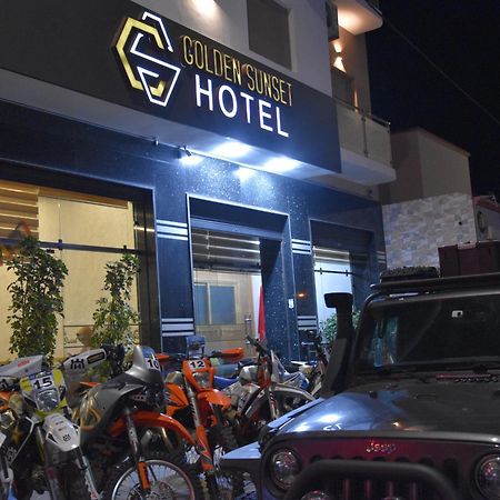 Hotel Golden Sunset ダフラ エクステリア 写真