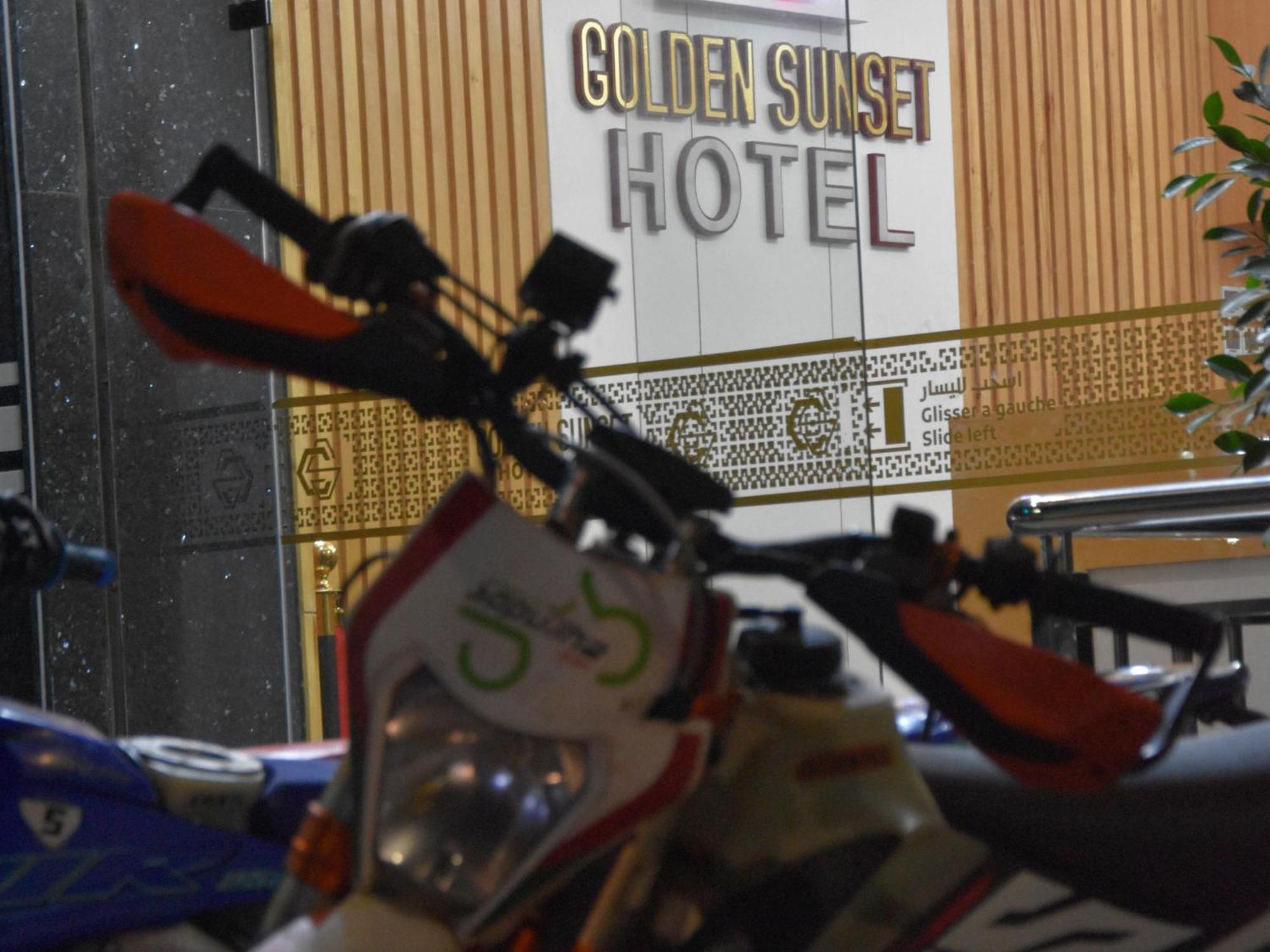 Hotel Golden Sunset ダフラ エクステリア 写真