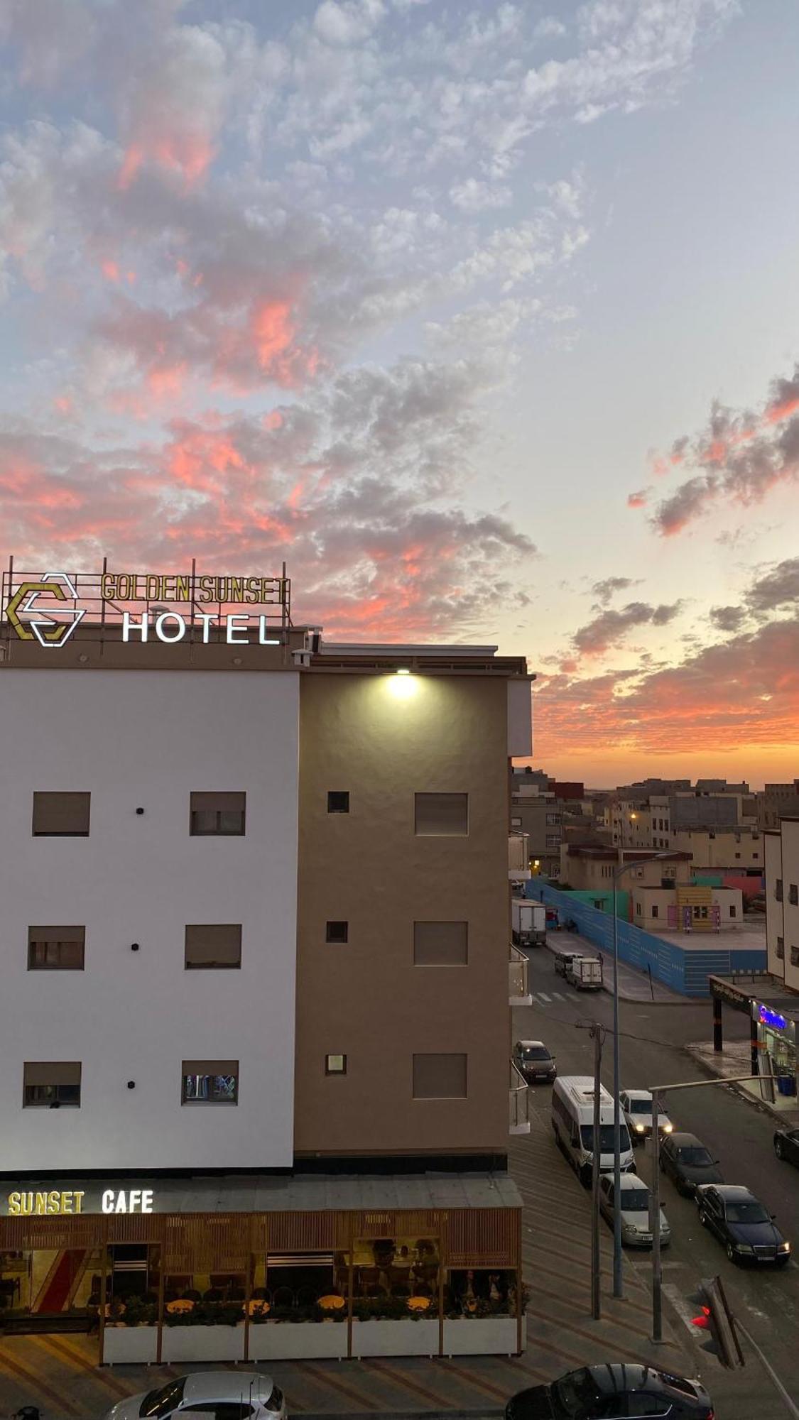 Hotel Golden Sunset ダフラ エクステリア 写真